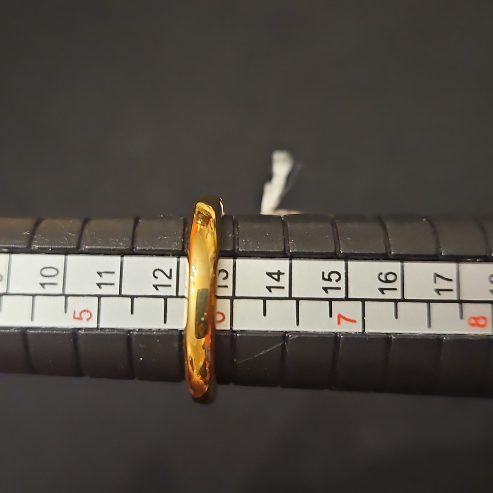 Calvin Klein Gold Ring with Clear Glass Stone With Diamond Cuts - Picture 12 of 13
